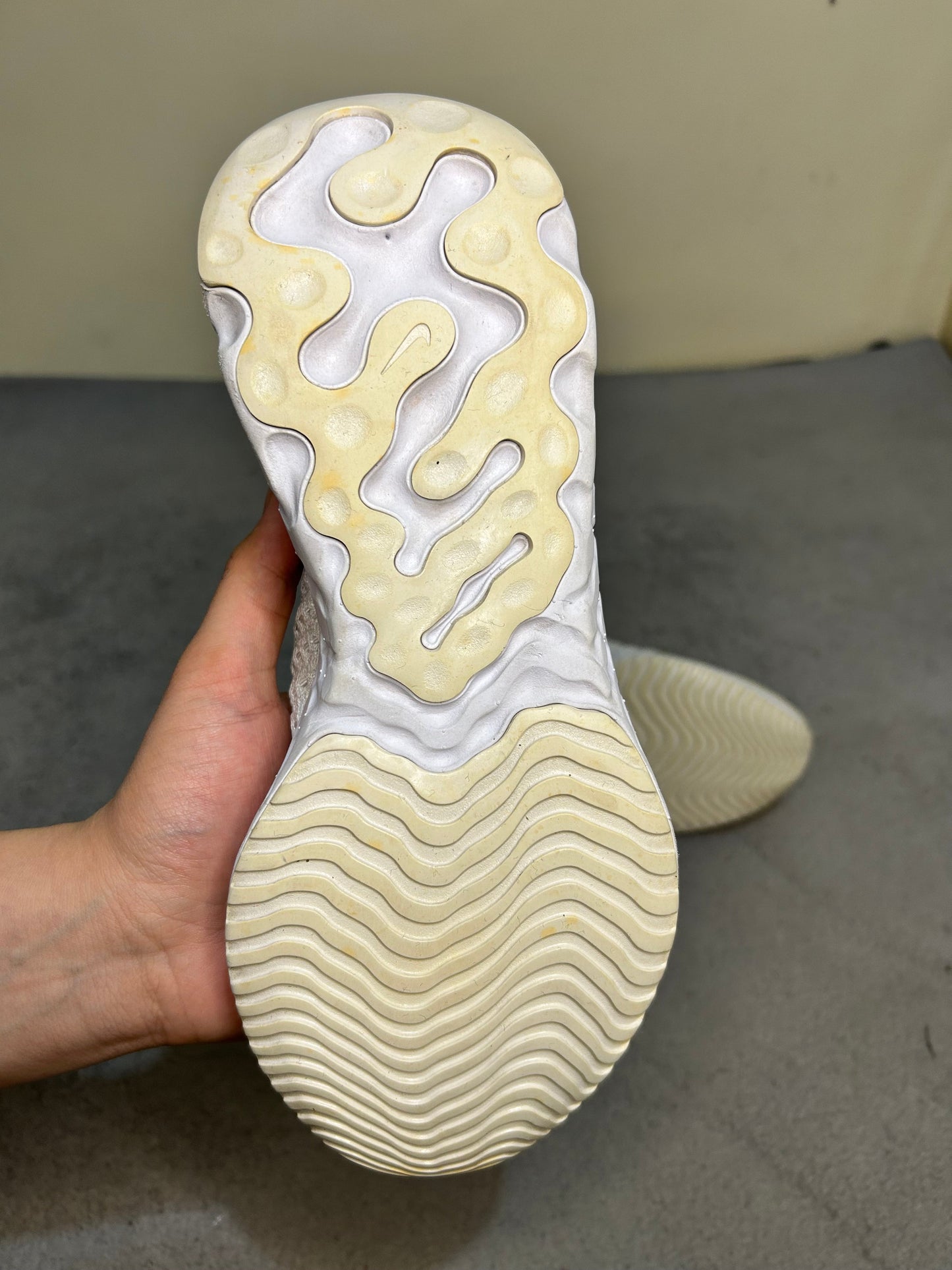 NIKE React Phantom Run