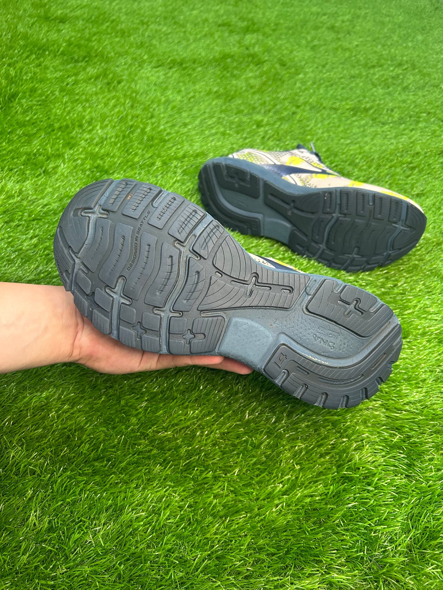 Brooks Ghost 14