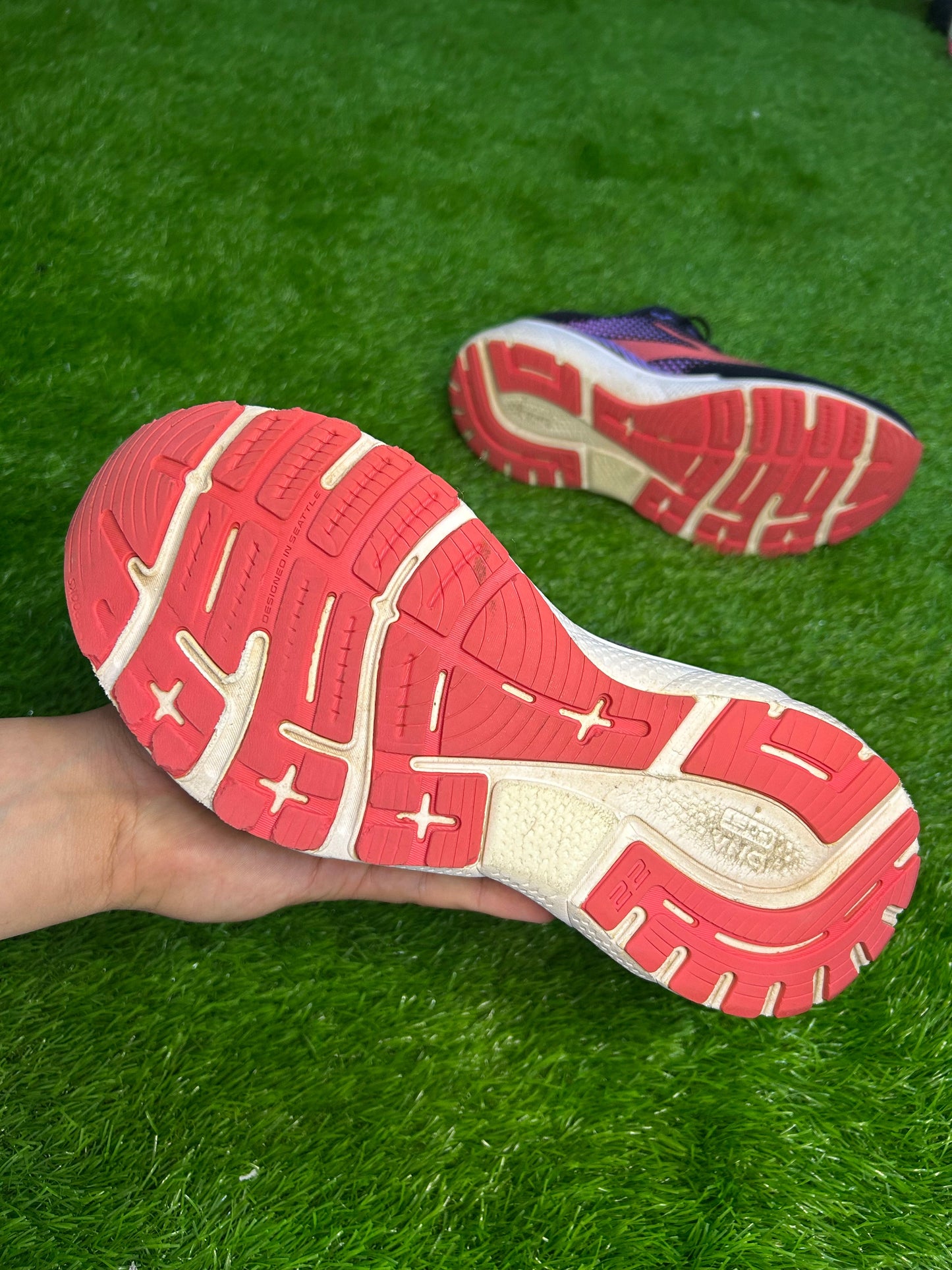 Brooks Adrenaline GTS 22