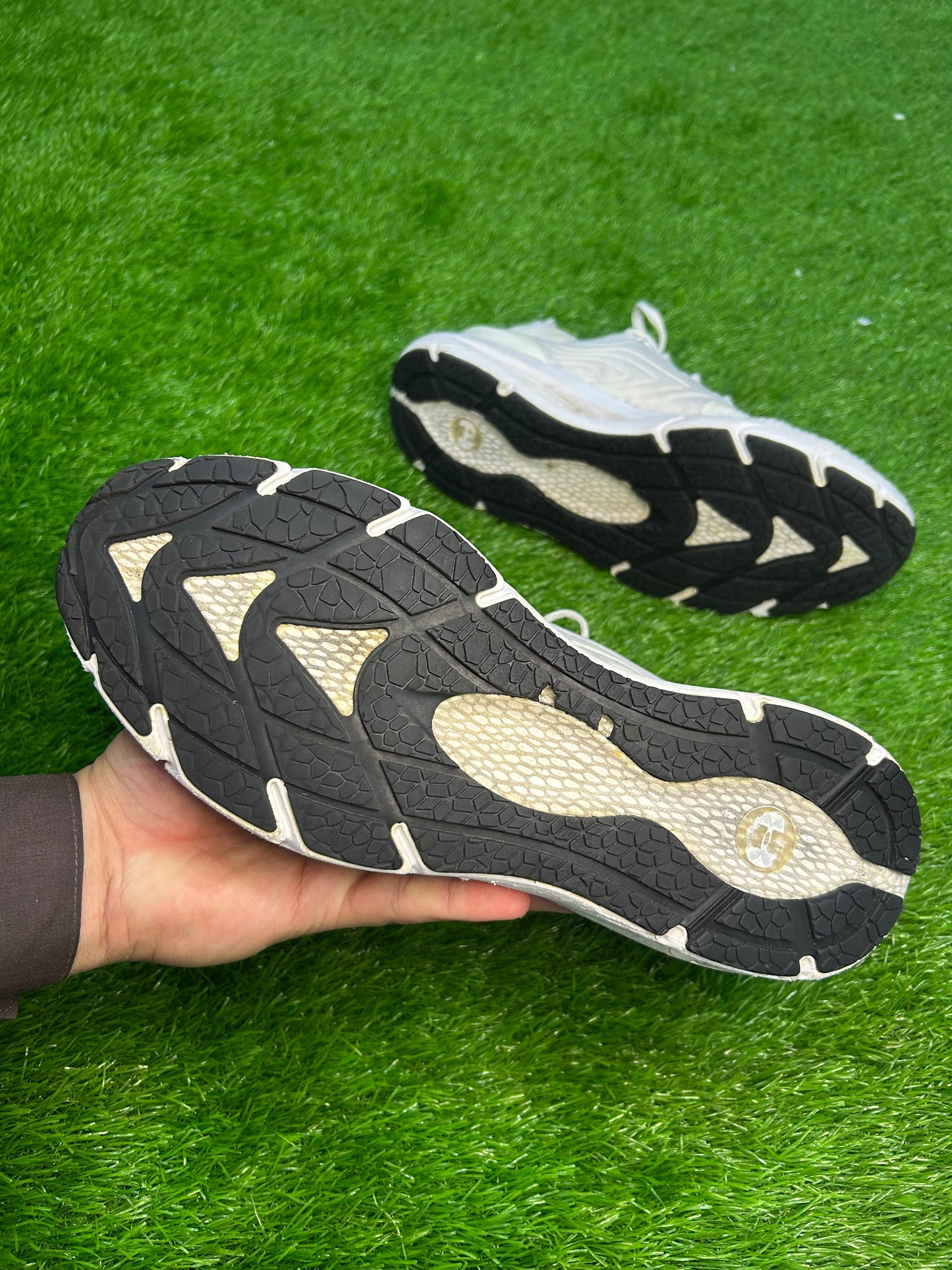Under Armour HOVR Phantom 2 Inkt