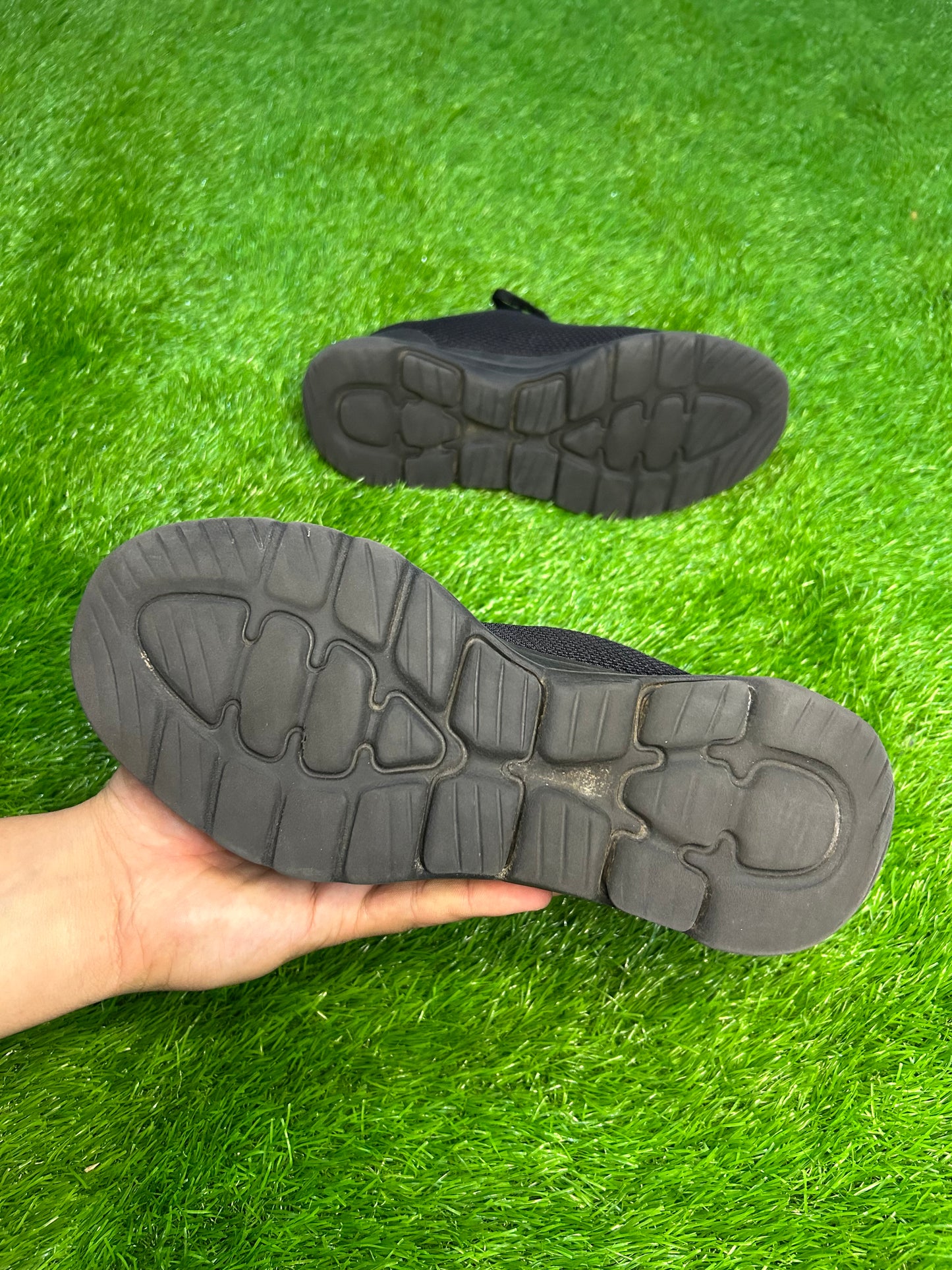 Skechers