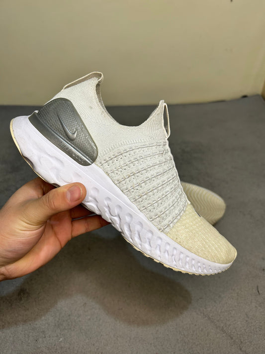 NIKE React Phantom Run