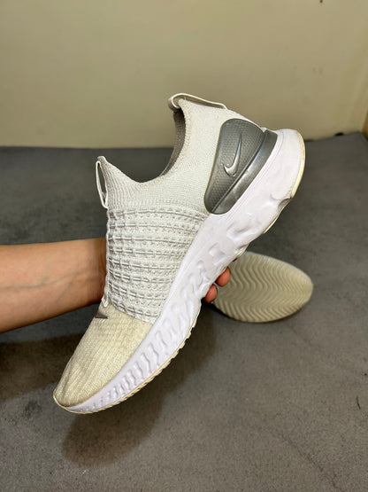 NIKE React Phantom Run