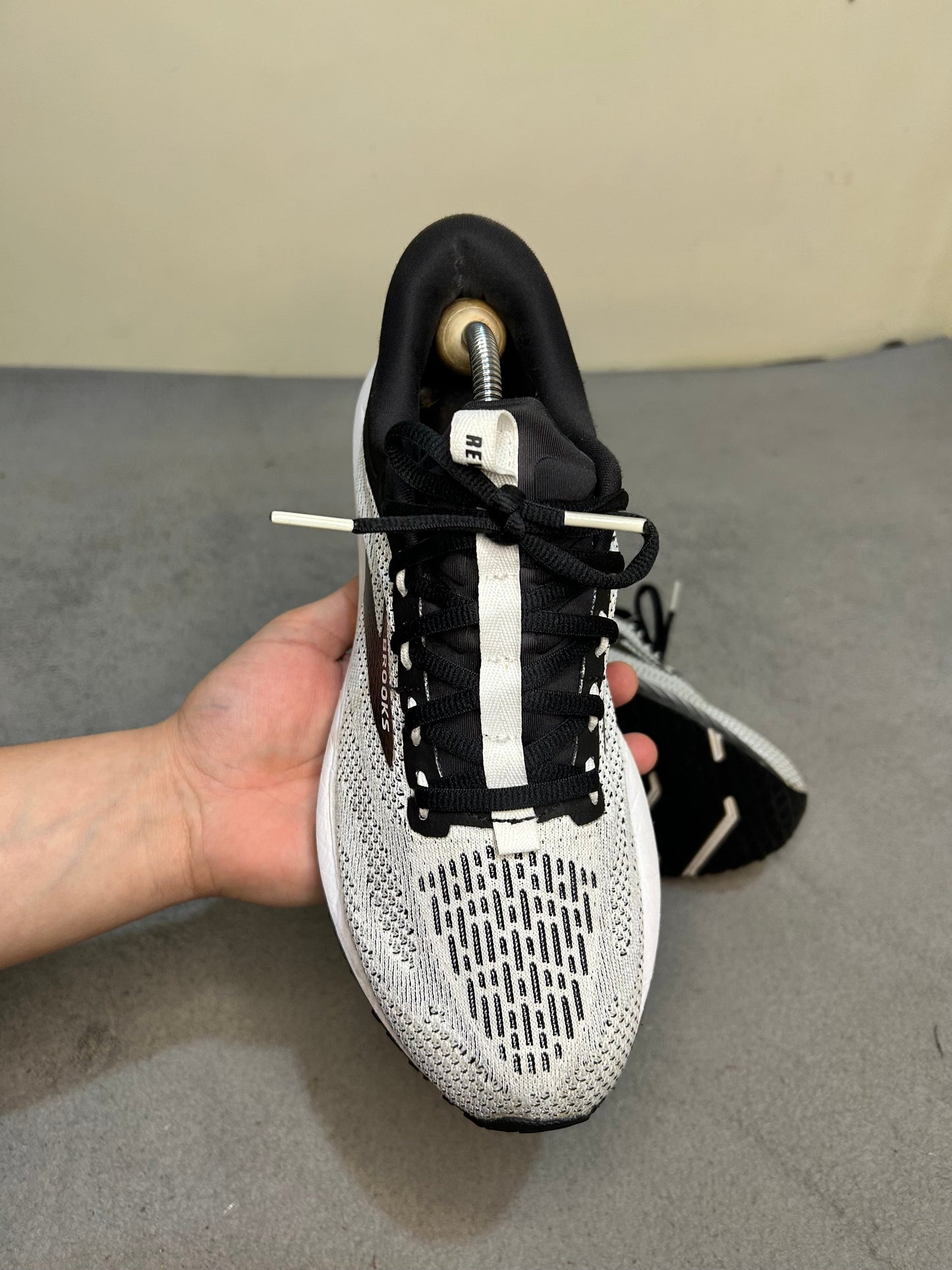 Brooks Revel 7