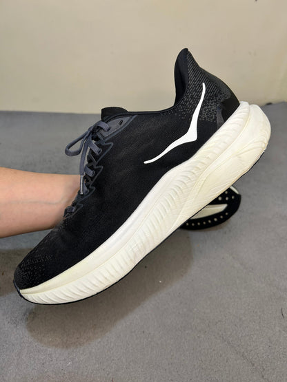 Hoka Mach 6