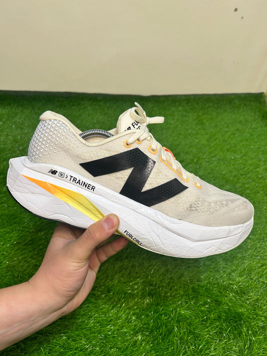 New Balance Fuel Cell SuperComp Trainer v3