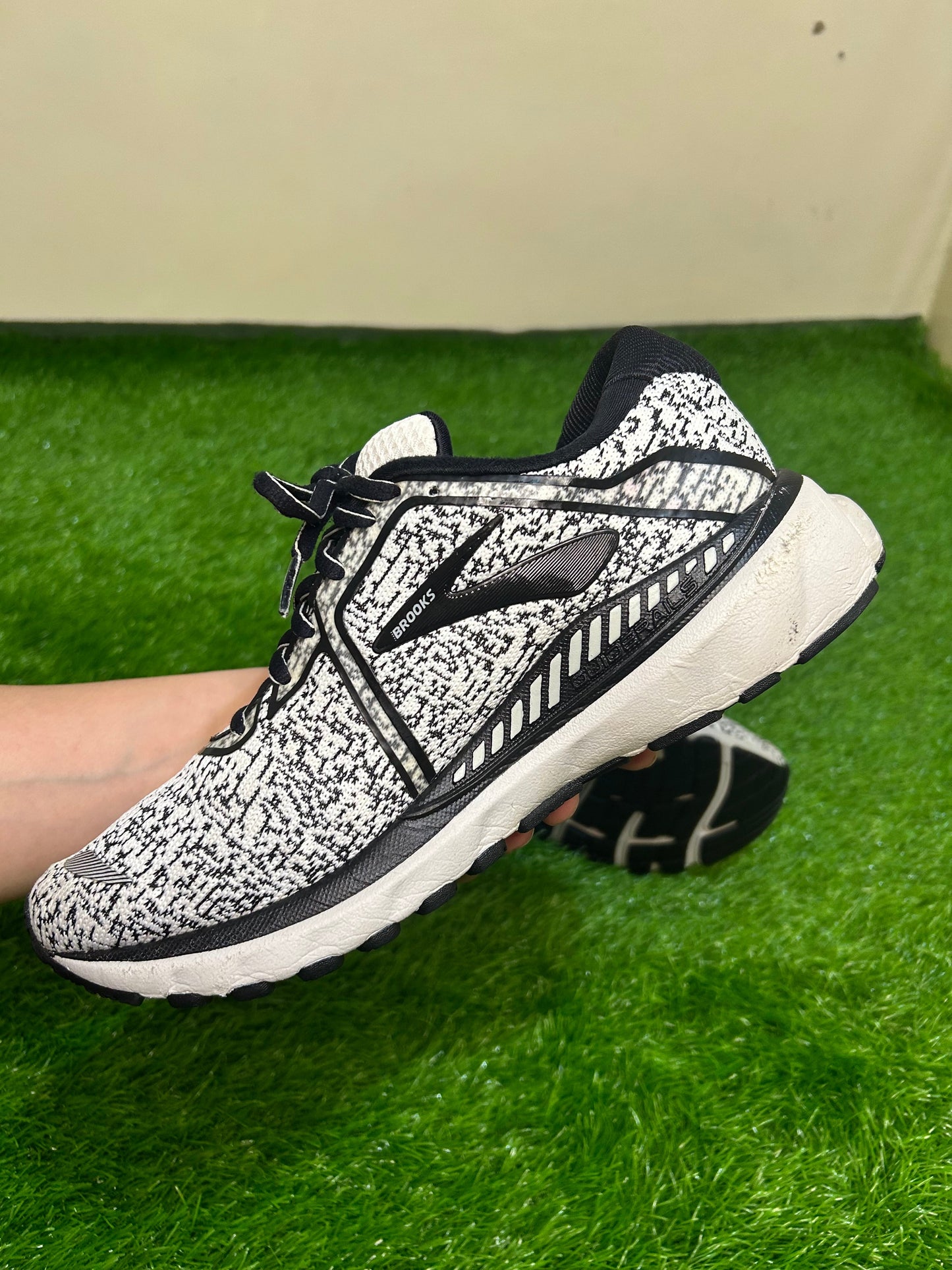 Brooks Adrenaline GTS 20