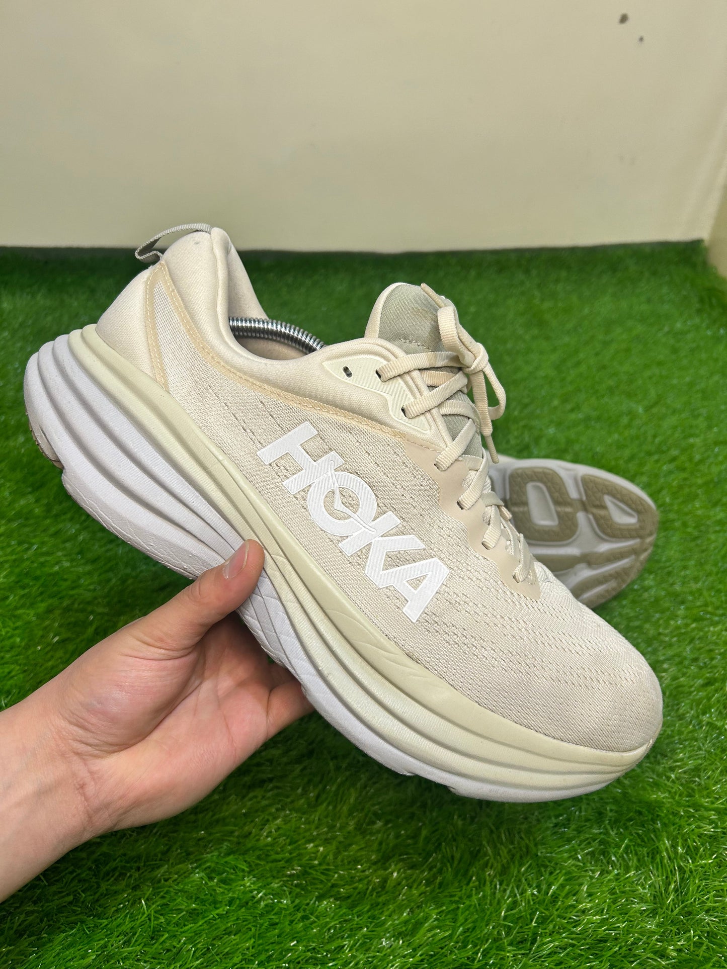 Hoka Bondi 8