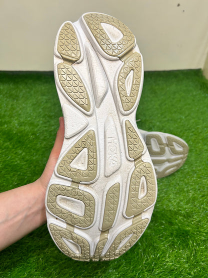 Hoka Bondi 8