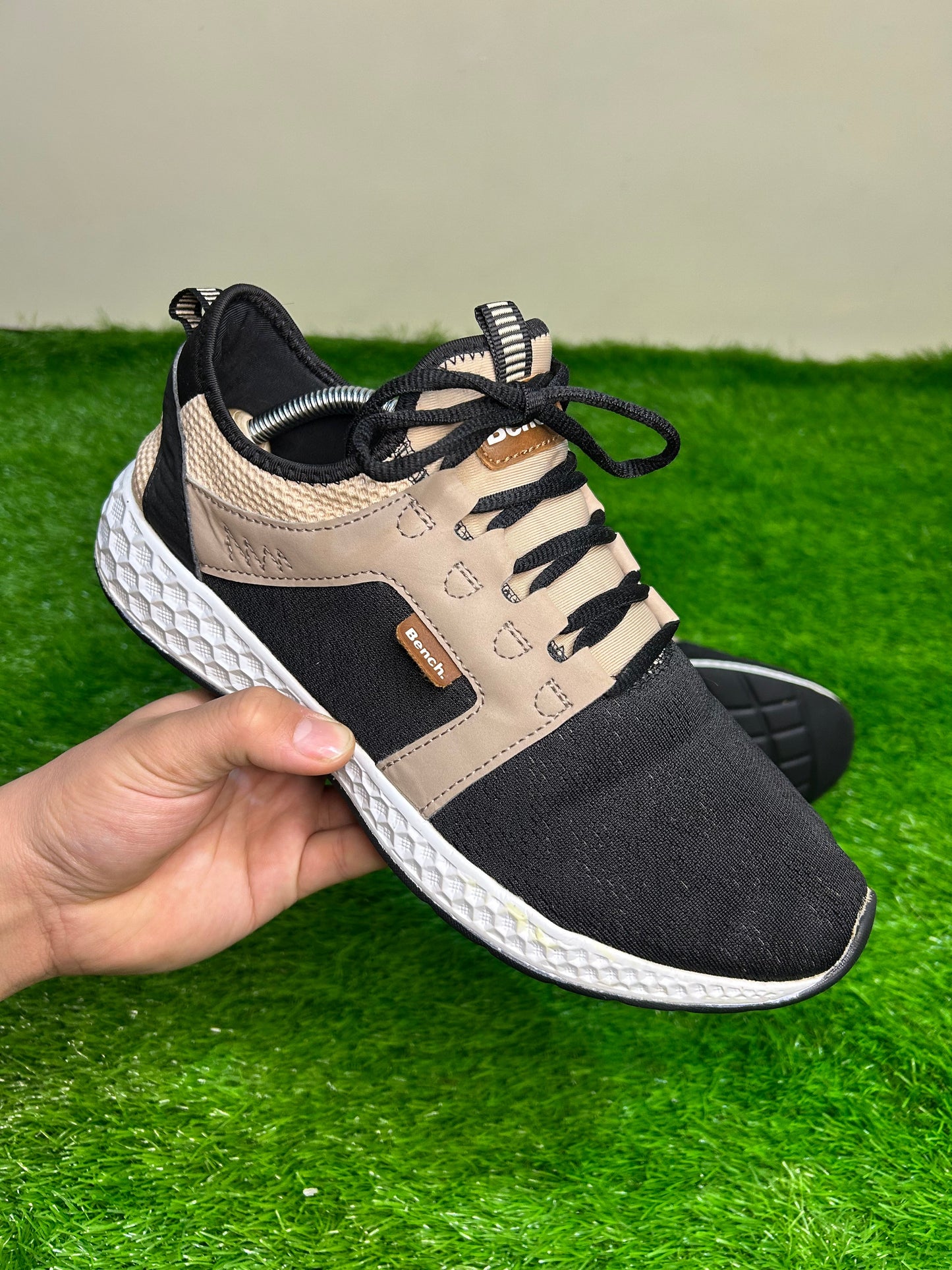Bench Slip-on