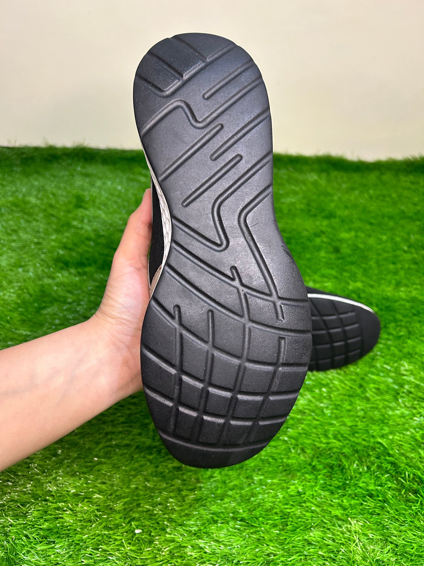 Bench Slip-on