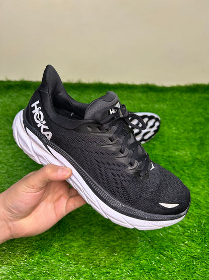 Hoka One One Clifton 8