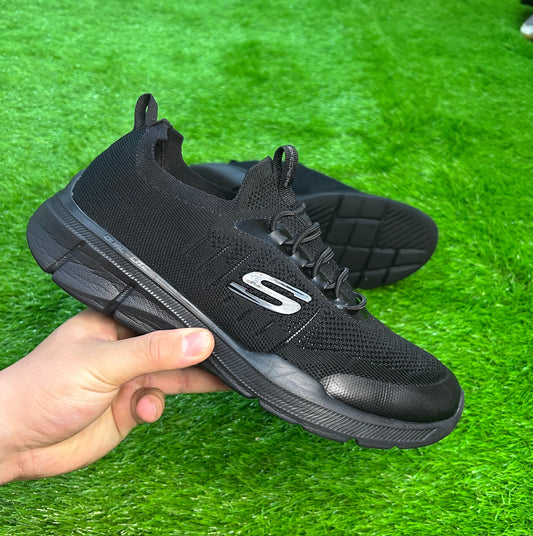 Skechers Slip-on Trainers