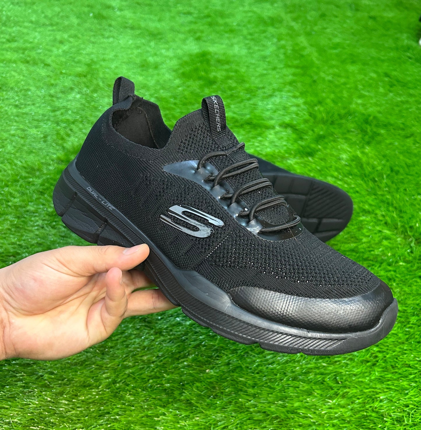 Skechers Slip-on Trainers