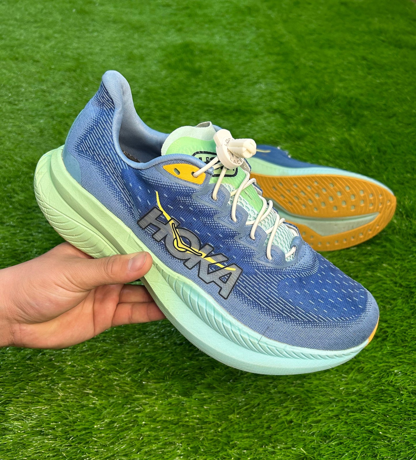 Hoka Mach 6