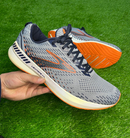 Brooks Levitate GTS 5