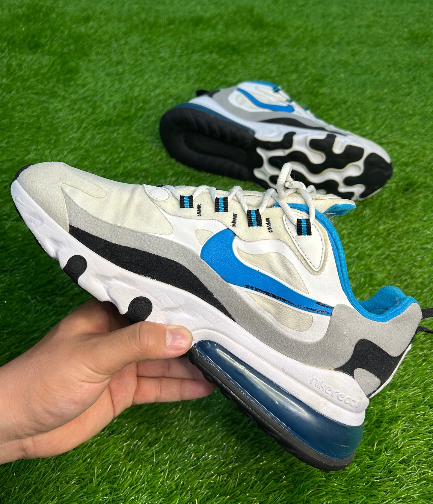 Nike Airmax 270 React