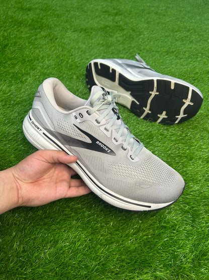 Brooks Ghost 15