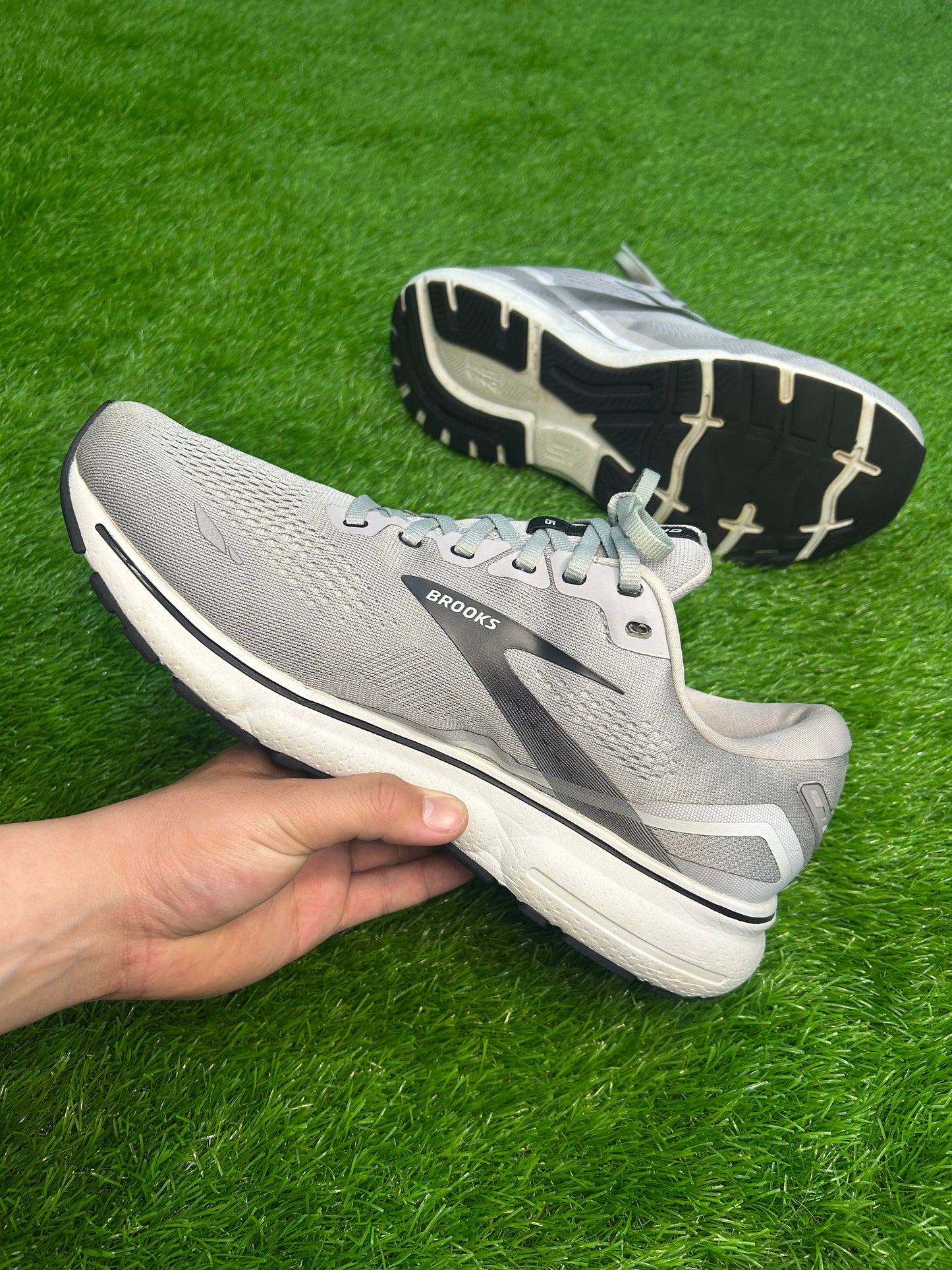 Brooks Ghost 15