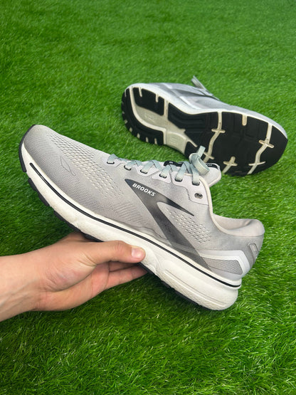 Brooks Ghost 15