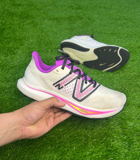 New Balance FuelCell Rebel V3
