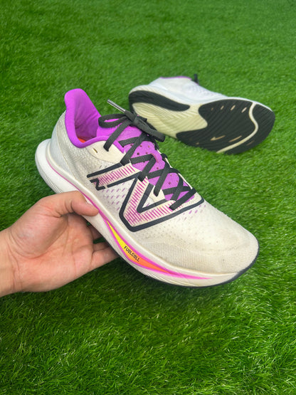 New Balance FuelCell Rebel V3