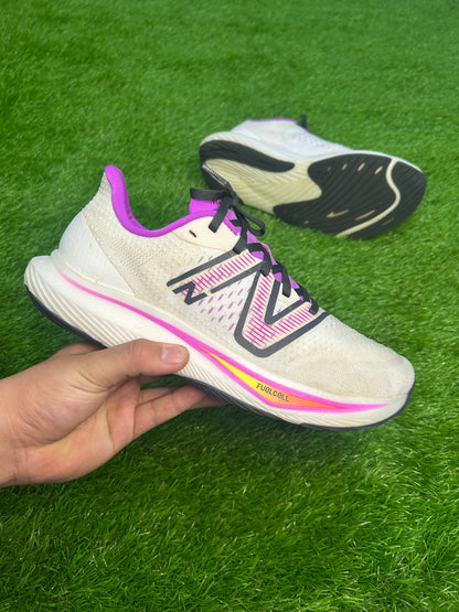 New Balance FuelCell Rebel V3
