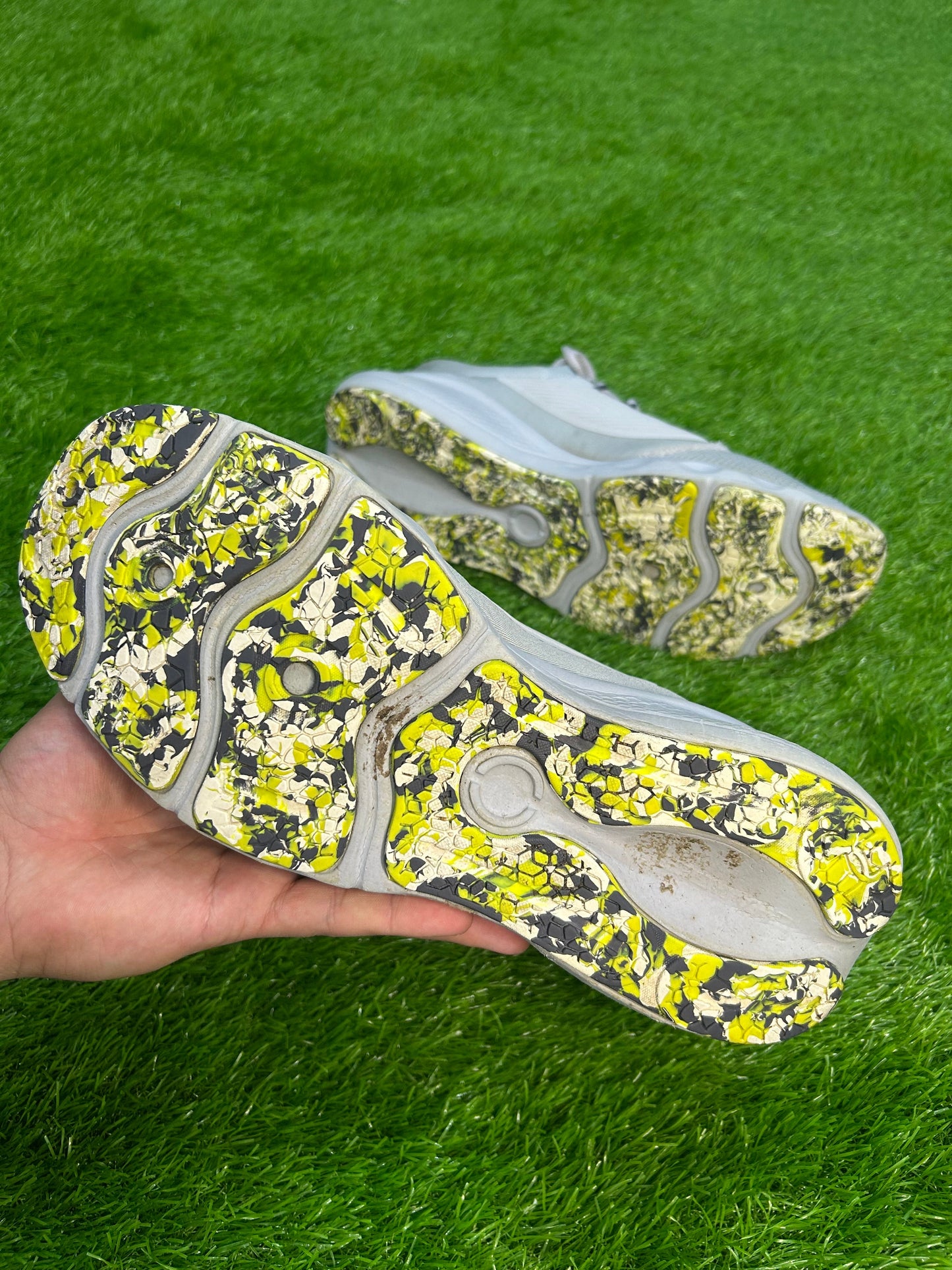 Under Armour Charged Vantage 2