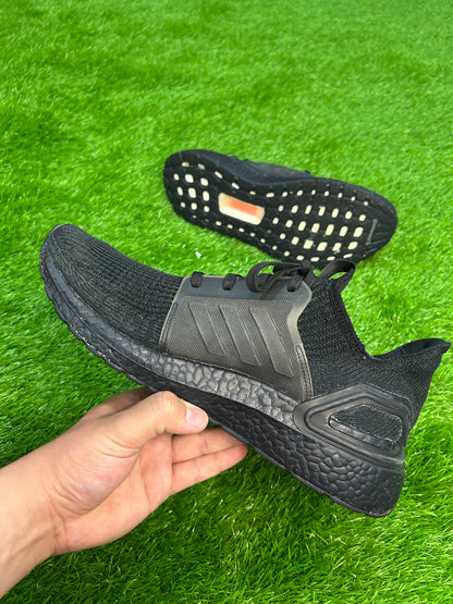 Adidas UltraBoost 19