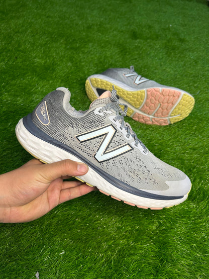 New Balance Fresh Foam 680v7