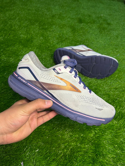 Brooks Ghost 15