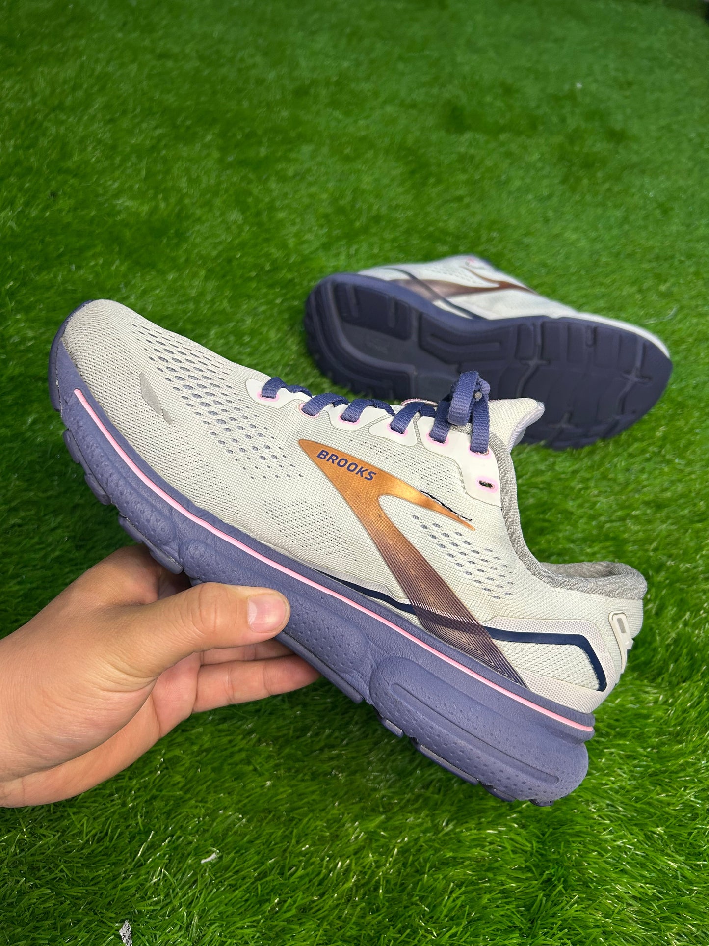 Brooks Ghost 15