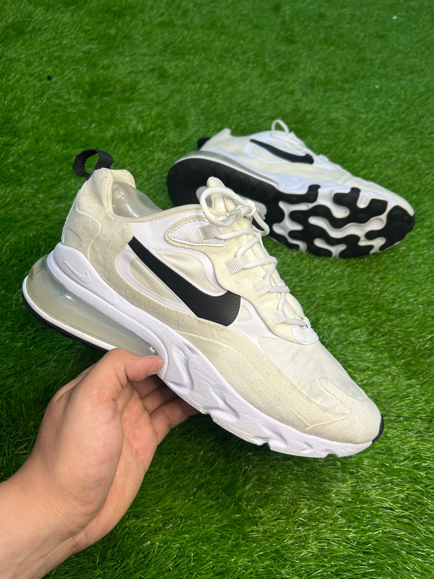 Nike AirMax 270 React