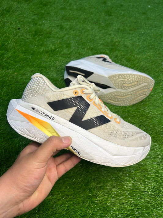 New Balance FuelCell Super Comp Trainer v3