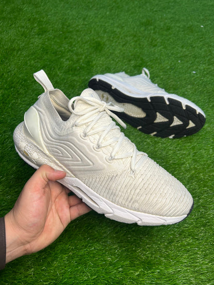Under Armour HOVR Phantom 2 Inkt