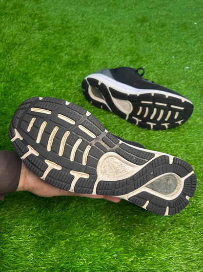 Under Armour HOVR Sonic 5