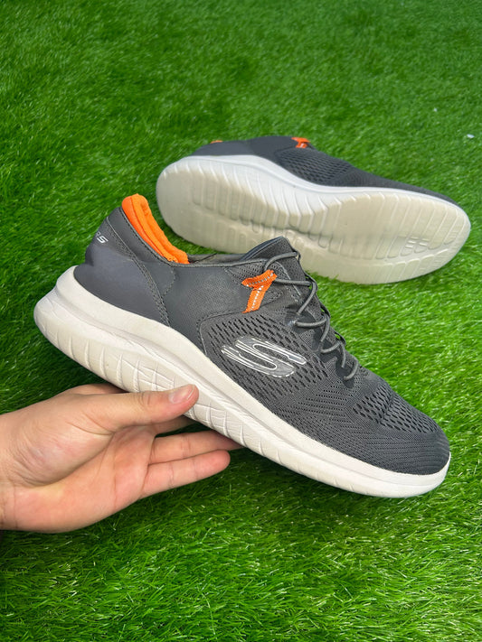 Skechers Slip-on Trainers