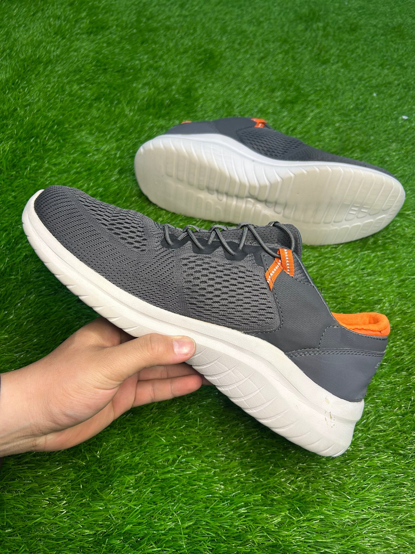 Skechers Slip-on Trainers