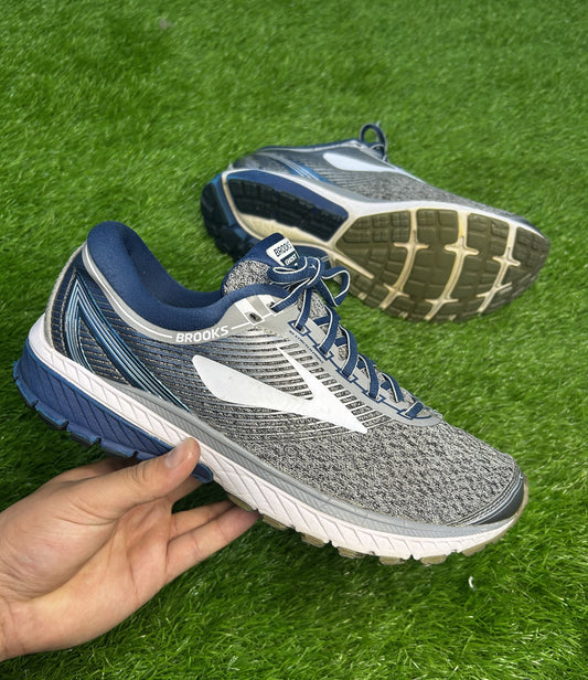 Brooks Ghost 10