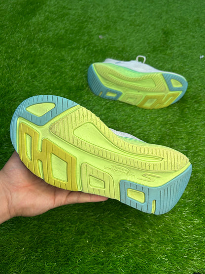 Skechers Hands Free Slip-Ins Max