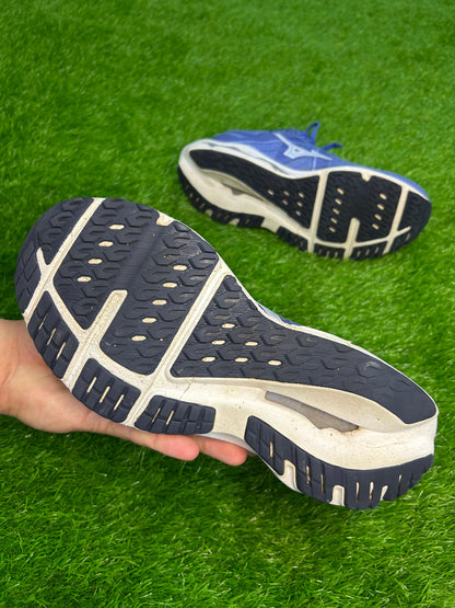Mizuno Wave Inspire 18
