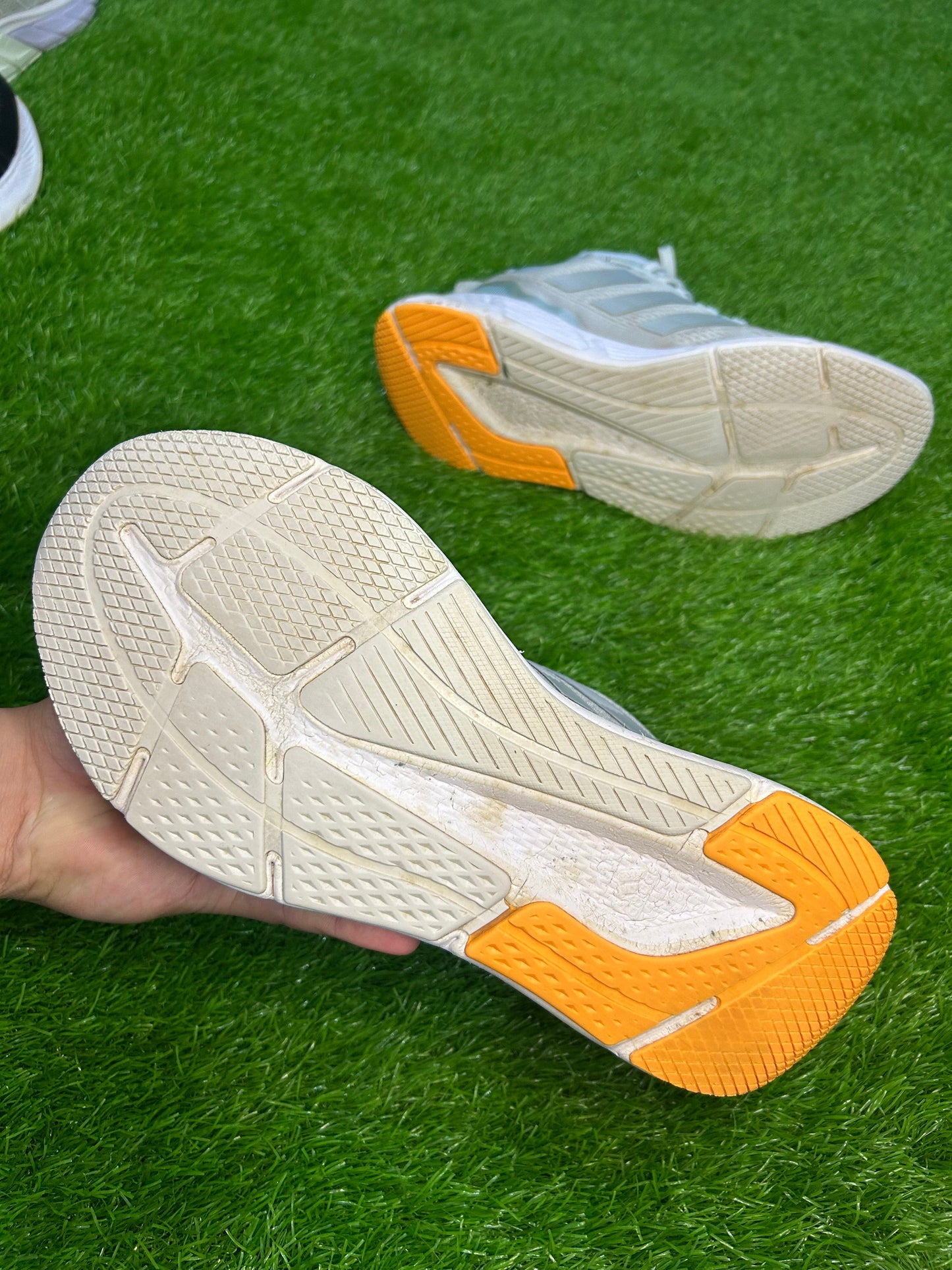 Adidas Questar