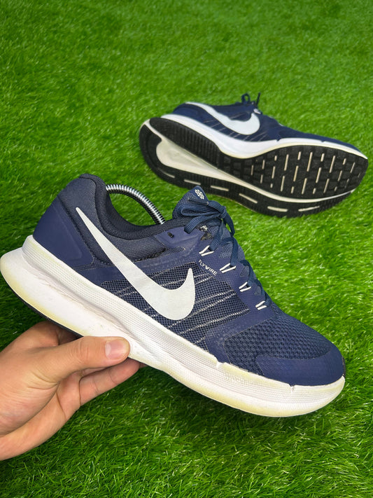Nike Run Swift 3