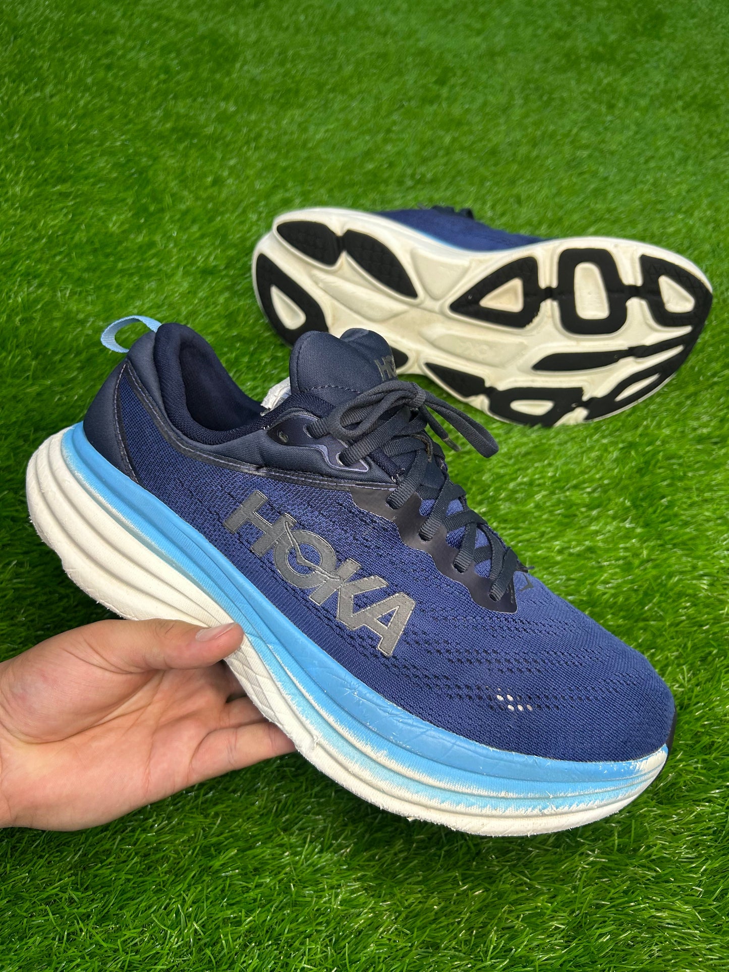 Hoka Bondi 8