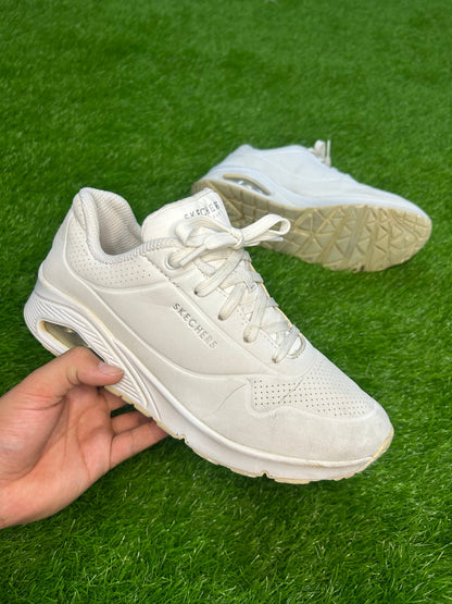 Skechers UNO