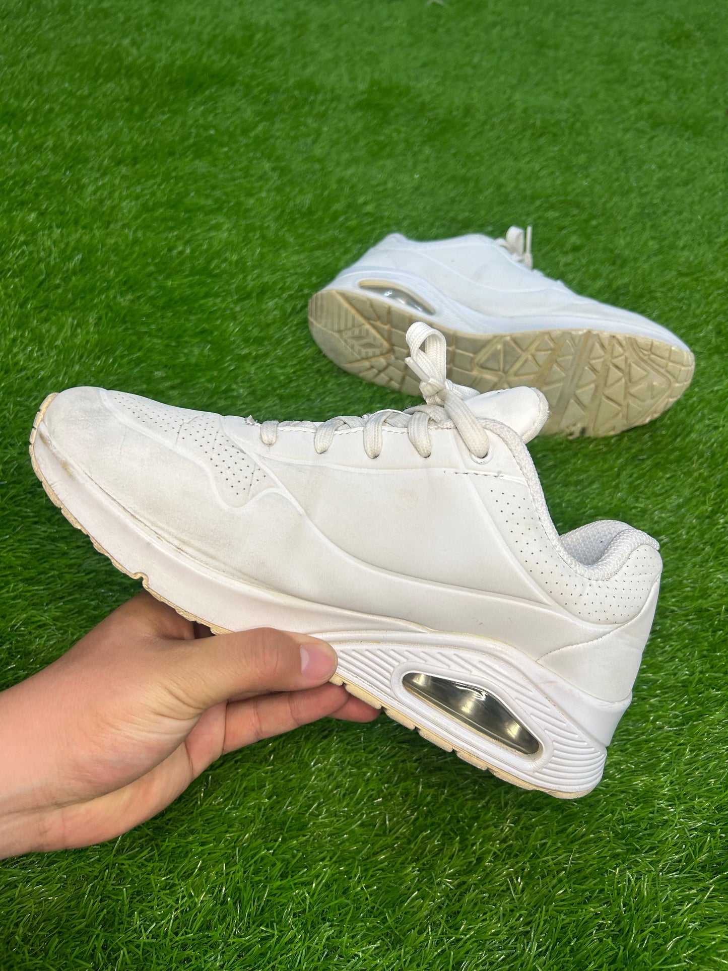 Skechers UNO