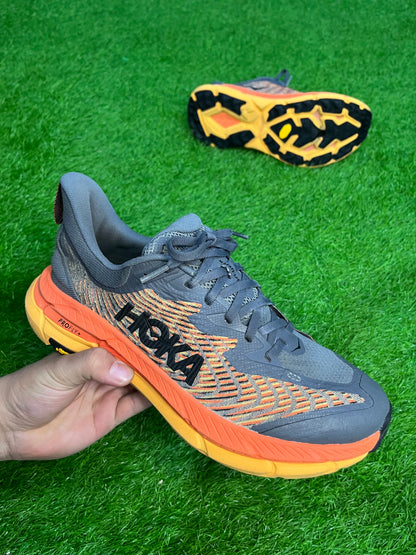 Hoka Rincon 3