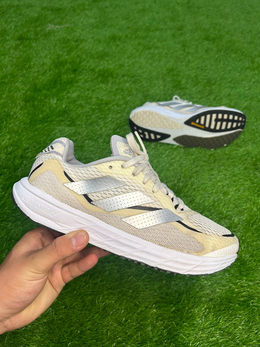 Adidas Adistar 4