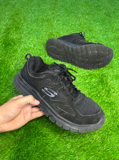 Skechers