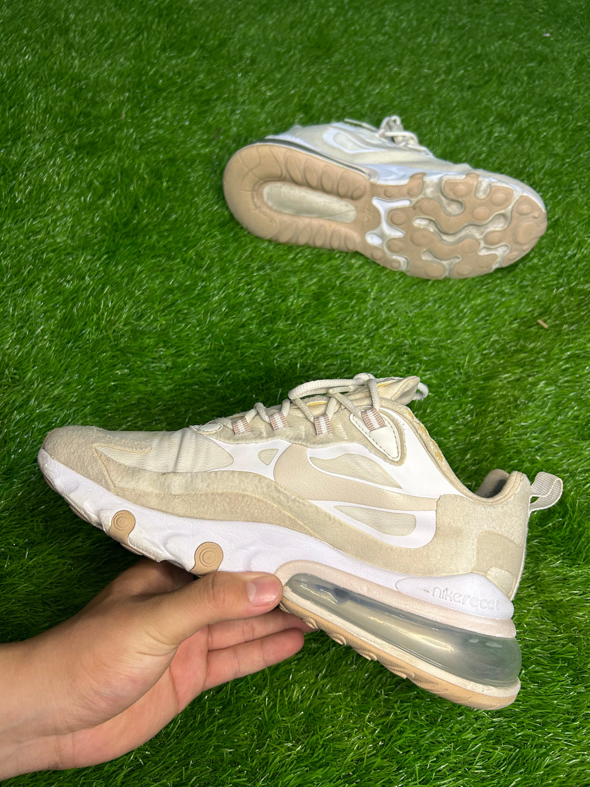 Nike Airmax 270 React